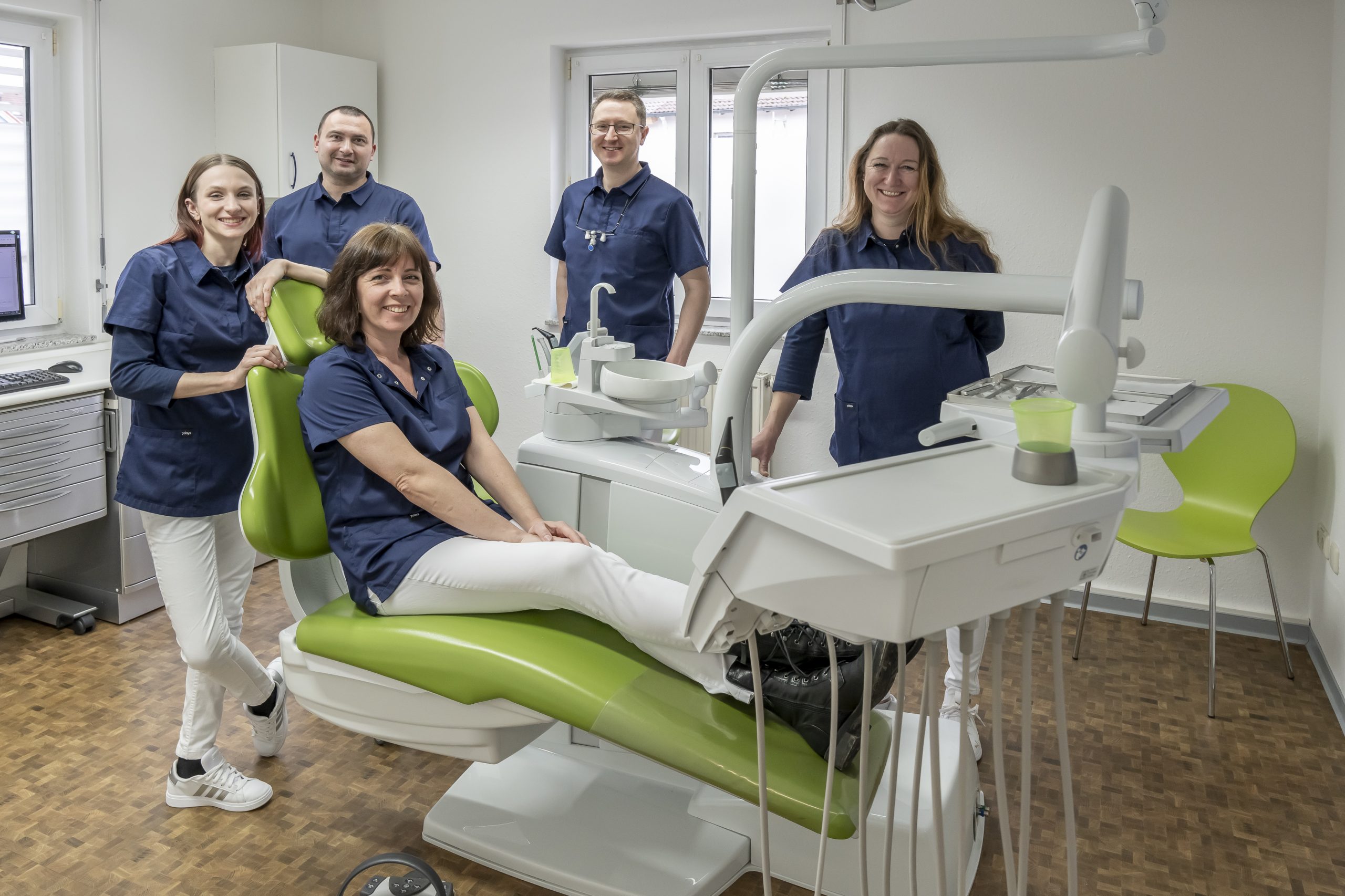 Das Team und Dr. Gefel